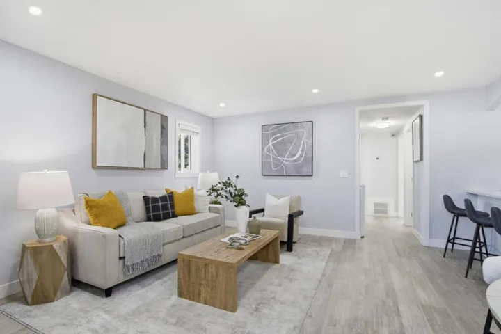 2035 Castlebury Drive, San Jose, California 95116