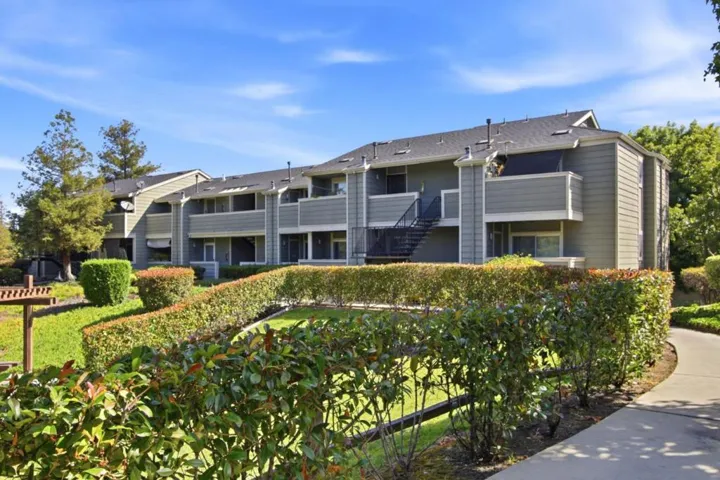 2035 Castlebury Drive, San Jose, California 95116