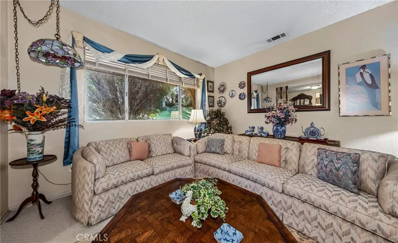 835 Kimbark, San Bernardino, California 92407