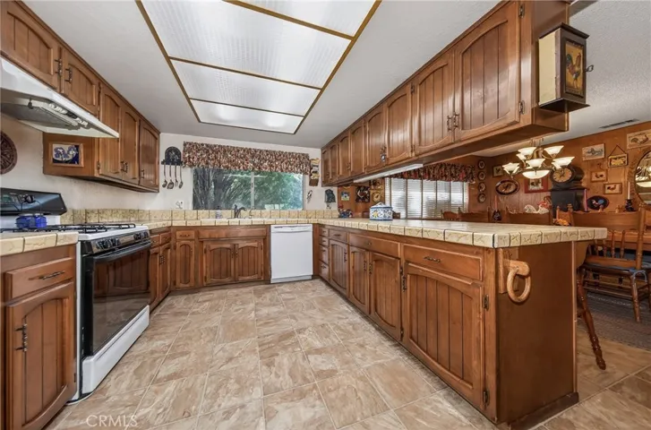 835 Kimbark, San Bernardino, California 92407