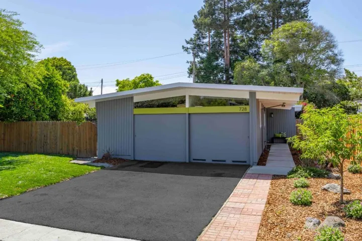 728 Seminole Way, Palo Alto, California 94303