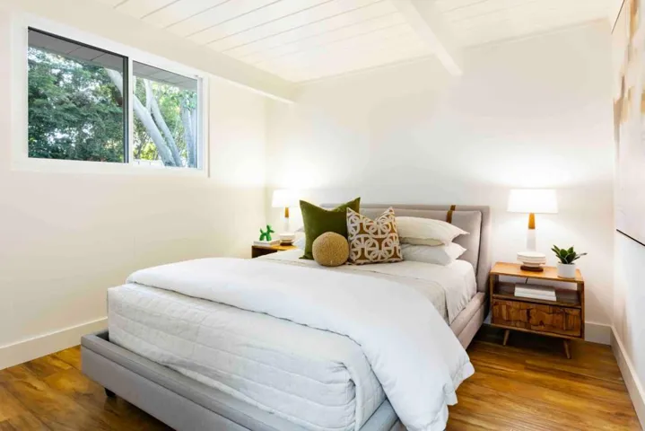 728 Seminole Way, Palo Alto, California 94303