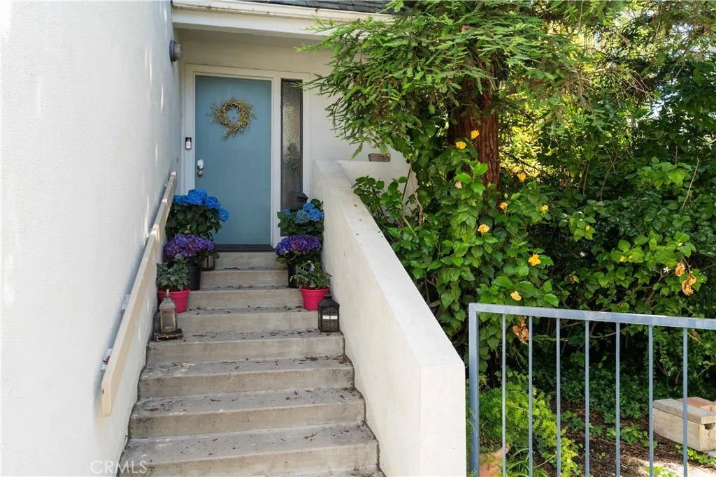 Private front entrance