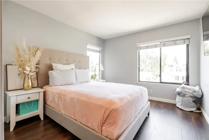 Guest bedroom #1