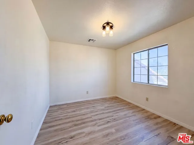 1138 Encantadora Lane, Lancaster, California 93535