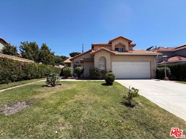 1138 Encantadora Lane, Lancaster, California 93535