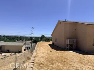 16192 Molino, Victorville, California 92395