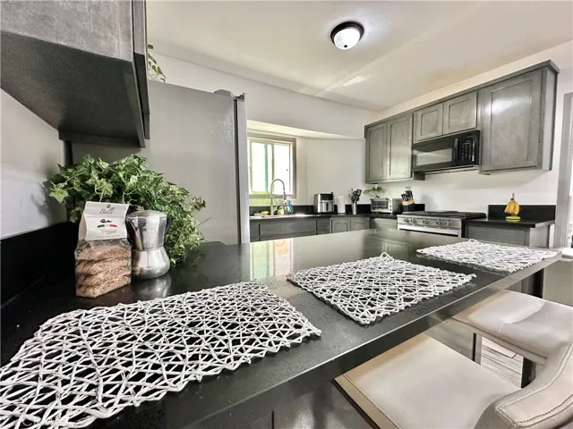 Kitchen Dining counter