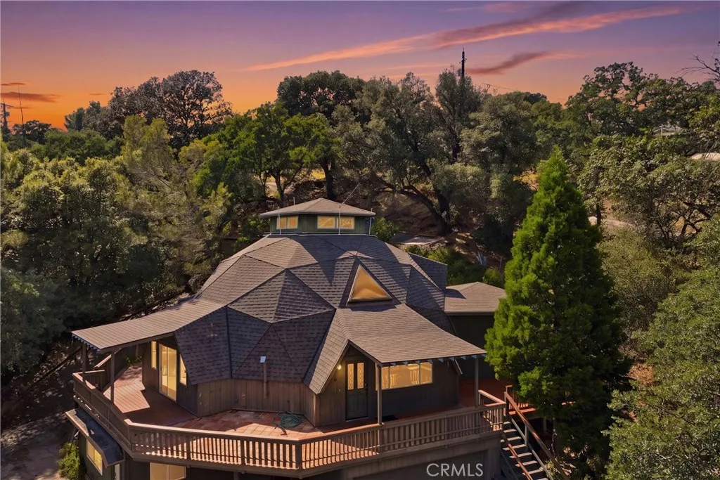 16945 Knollview, Hidden Valley Lake, California 95467 — photo 4