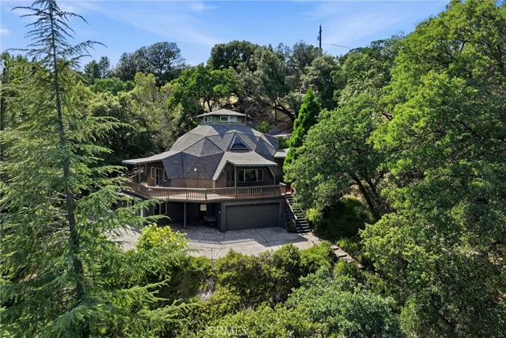 16945 Knollview, Hidden Valley Lake, California 95467