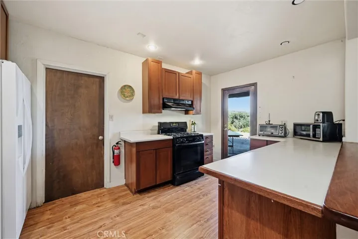 16945 Knollview, Hidden Valley Lake, California 95467