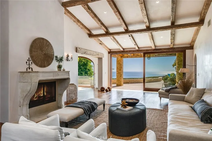 24650 Blue Dane Lane, Malibu, California 90265