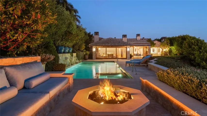 24650 Blue Dane Lane, Malibu, California 90265
