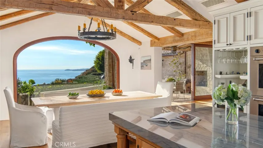 24650 Blue Dane Lane, Malibu, California 90265