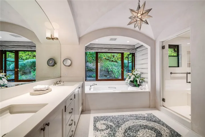 24650 Blue Dane Lane, Malibu, California 90265