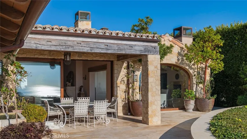 24650 Blue Dane Lane, Malibu, California 90265