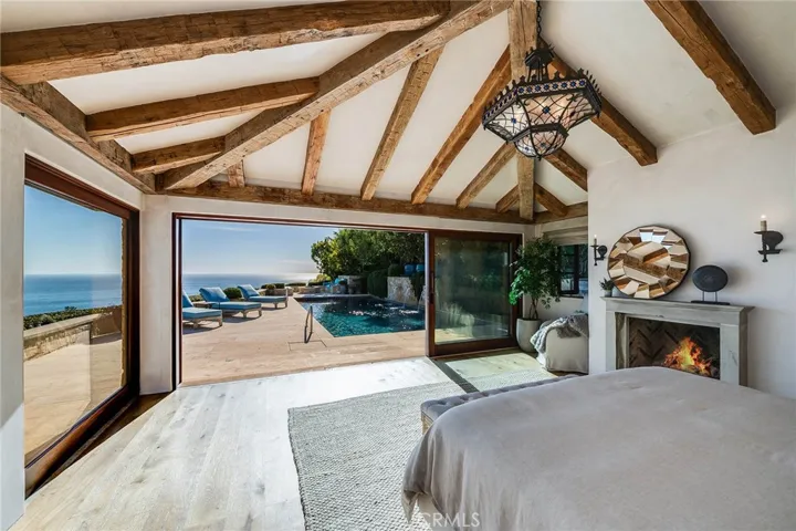 24650 Blue Dane Lane, Malibu, California 90265