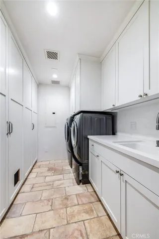24650 Blue Dane Lane, Malibu, California 90265