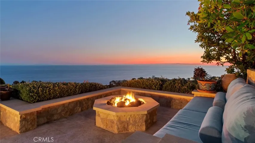 24650 Blue Dane Lane, Malibu, California 90265