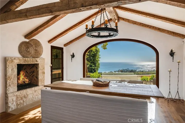 24650 Blue Dane Lane, Malibu, California 90265