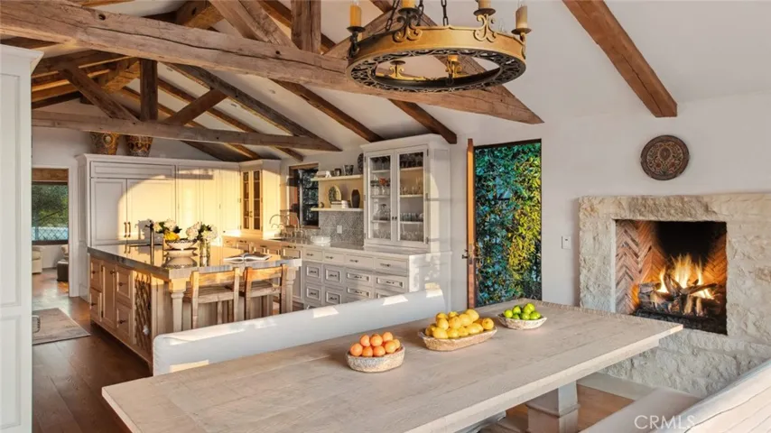 24650 Blue Dane Lane, Malibu, California 90265