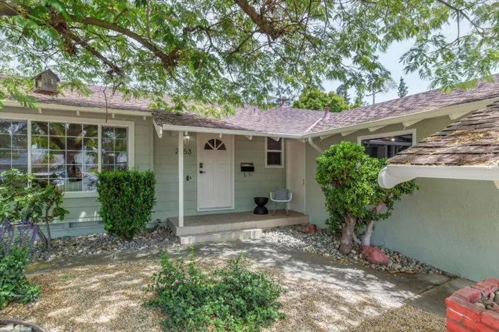 2653 Ralston Court, Santa Clara, California 95051