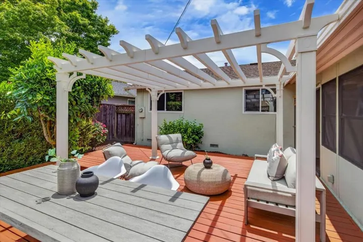 2653 Ralston Court, Santa Clara, California 95051