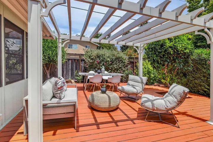 2653 Ralston Court, Santa Clara, California 95051