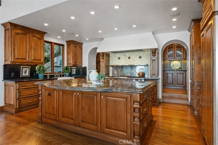 Gourmet Kitchen