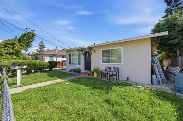 114 Bonita Avenue, Redwood City, California 94061