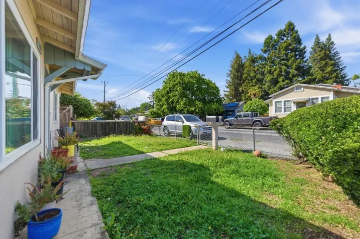 114 Bonita Avenue, Redwood City, California 94061