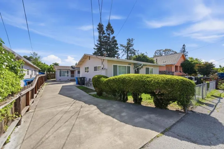 114 Bonita Avenue, Redwood City, California 94061