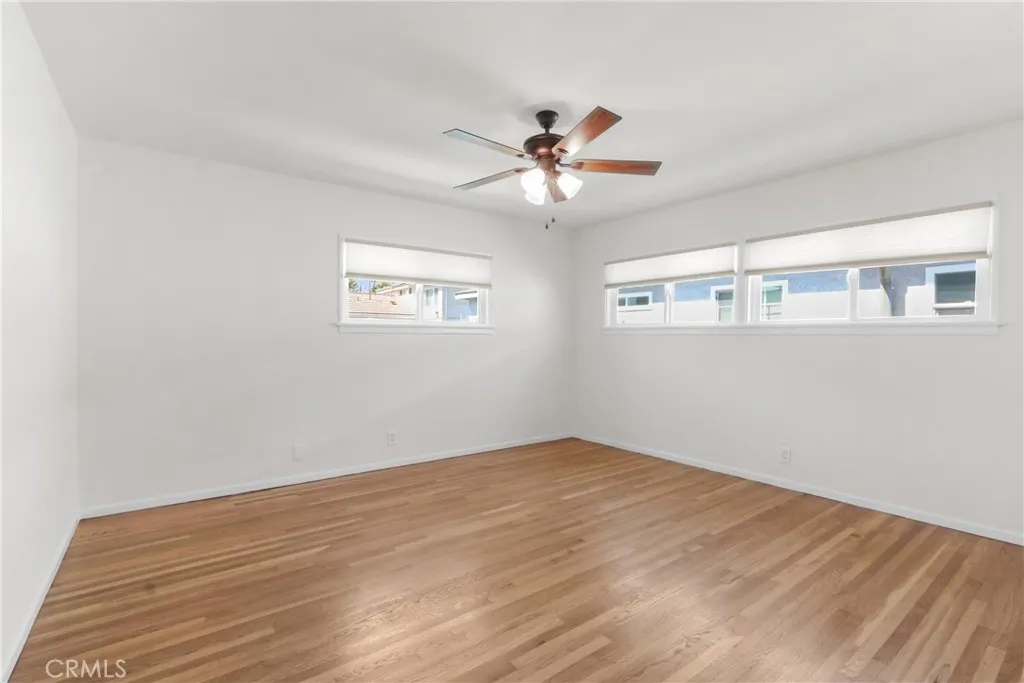 BACK BEDROOM