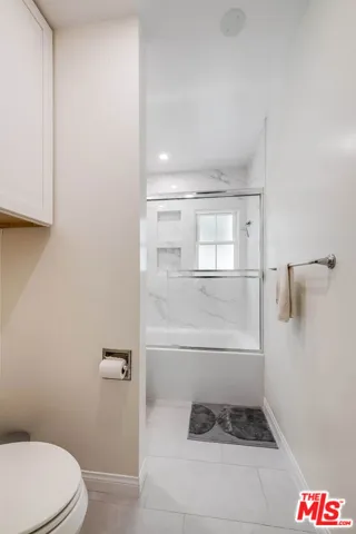 15224 1/2 Dickens Street, Sherman Oaks, California 91403