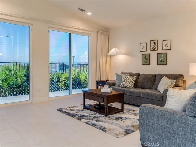 1179 Grand Meadow, Santa Maria, California 93455