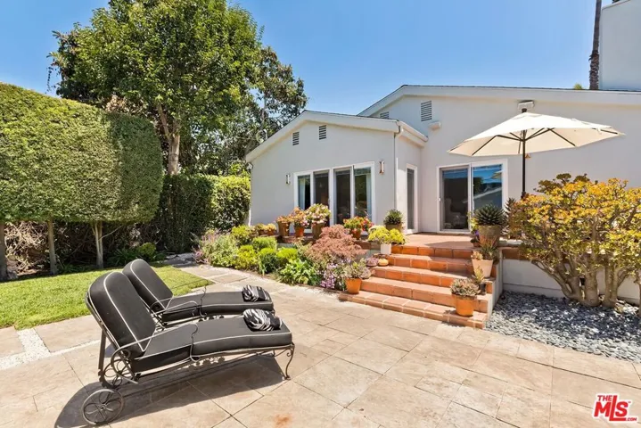 453 N Alfred Street, Los Angeles, California 90048
