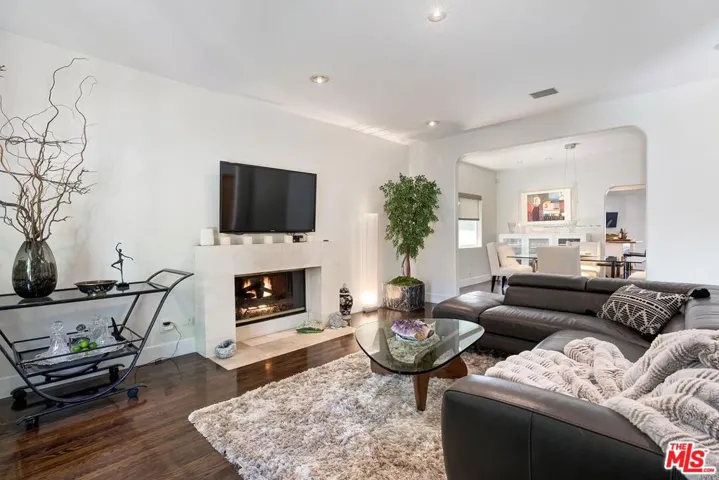453 N Alfred Street, Los Angeles, California 90048