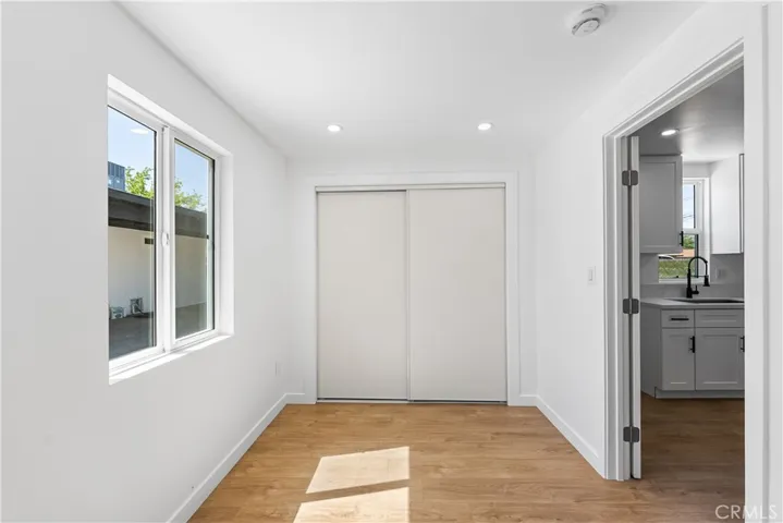 45040 Redwood Avenue, Lancaster, California 93534