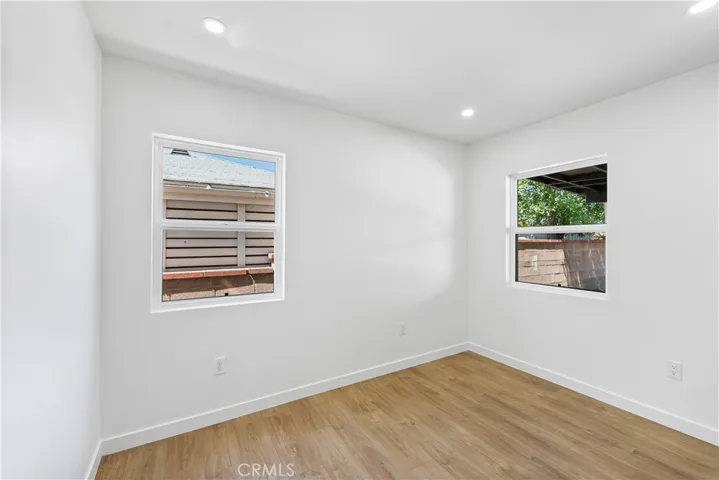 45040 Redwood Avenue, Lancaster, California 93534