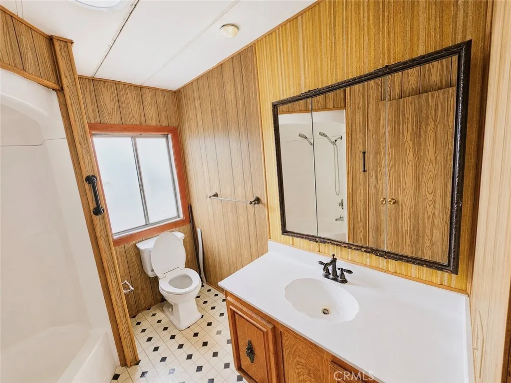 Bathroom 1 Bathroom 1