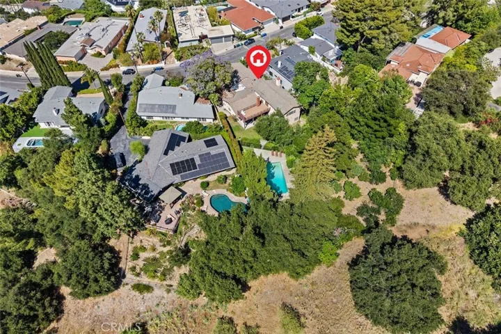 3369 Alginet Drive, Encino, California 91436
