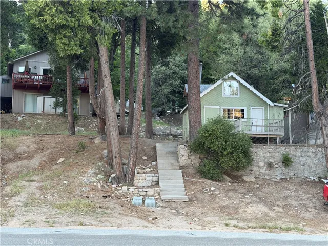 26626 Highway 18, Rimforest, California 92378