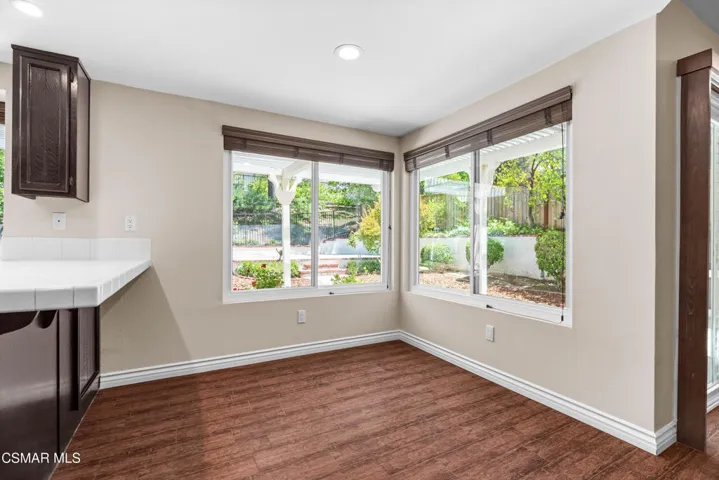 6421 Smoke Tree Ave-Breakfast Nook