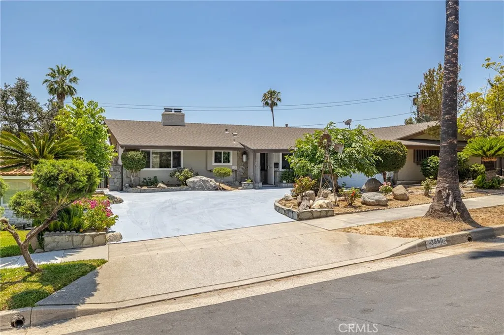 3860 Valley Lights Dr