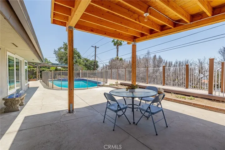 3860 Valley Lights Drive, Pasadena, California 91107