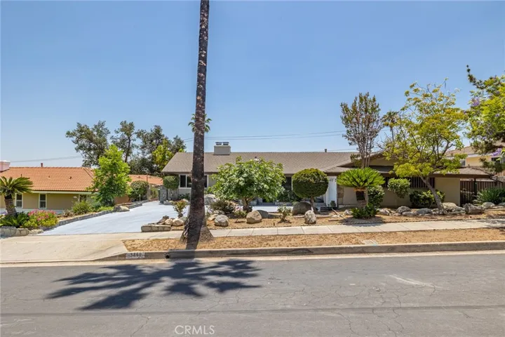 3860 Valley Lights Drive, Pasadena, California 91107