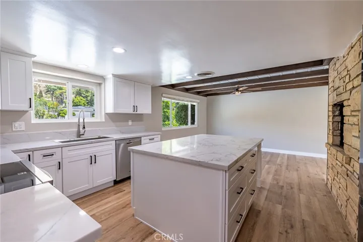 3860 Valley Lights Drive, Pasadena, California 91107