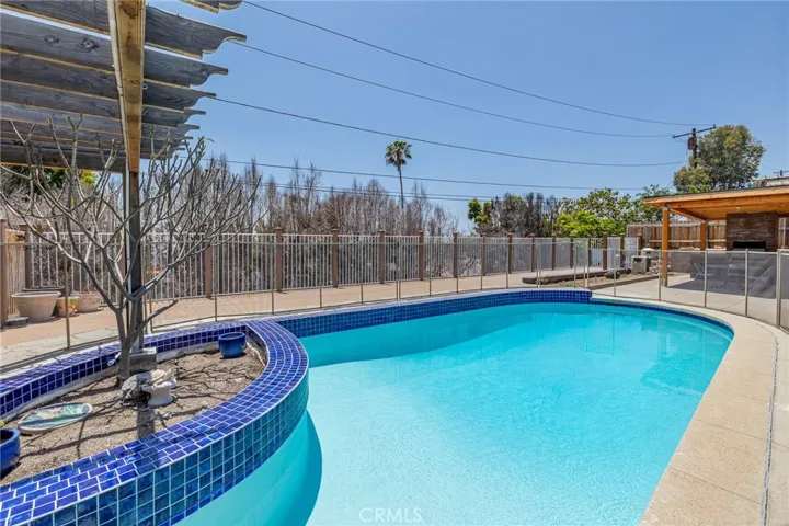 3860 Valley Lights Drive, Pasadena, California 91107