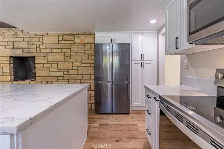 3860 Valley Lights Drive, Pasadena, California 91107