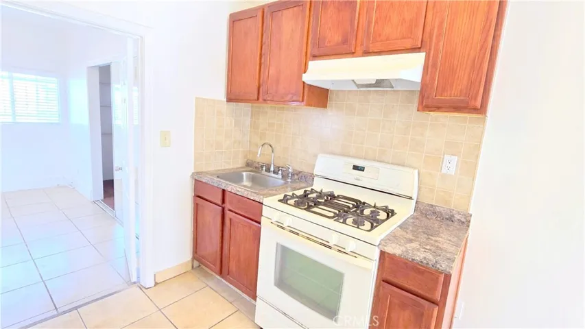 660 N Mountain View Avenue B, San Bernardino, California 92401